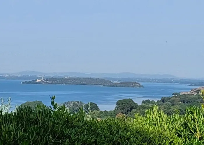 Casa Vista 154 Sqm アパート パッシニャーノ・スル・トラジメーノ