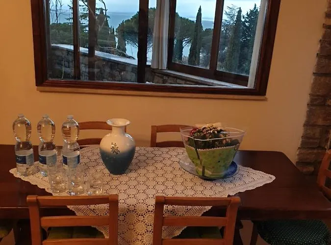 アパート Casa Vista 154 Sqm パッシニャーノ・スル・トラジメーノ