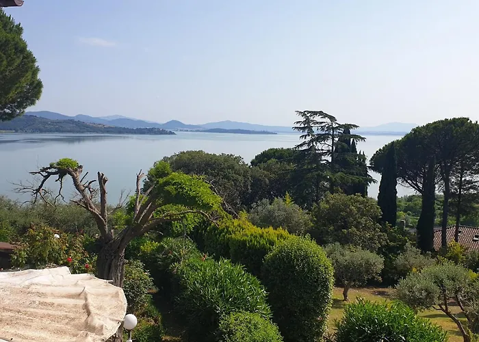 Casa Vista 154 Sqm パッシニャーノ・スル・トラジメーノ